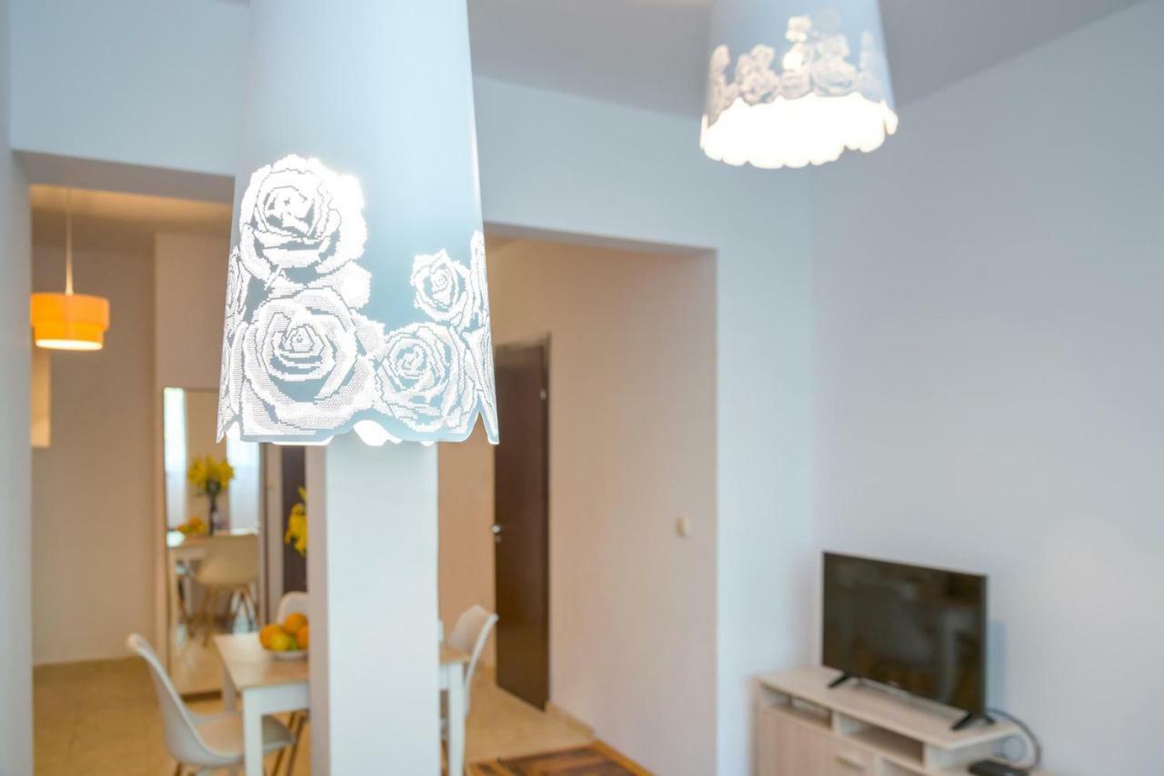 Comfort.Chic.Charming Apt With Terrace Near Ndk Софія Екстер'єр фото