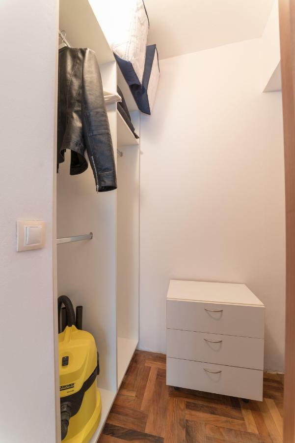 Comfort.Chic.Charming Apt With Terrace Near Ndk Софія Екстер'єр фото